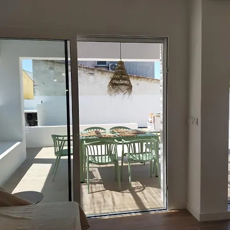 Gorgot Apartment *